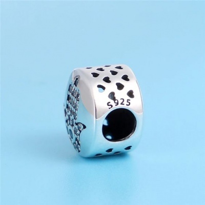 Conta de prata 925 (Mão de Fátima e olho de proteção)