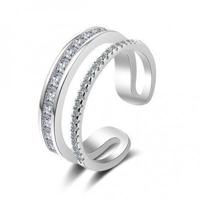 Anel banhado a prata 925 com pedras zircão (ajustável)