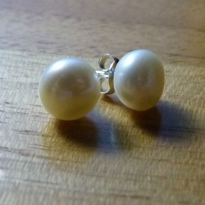 Brincos de prata 925 com 1 pérola natural