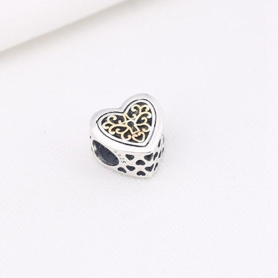 Conta de prata 925 (corações fechados)