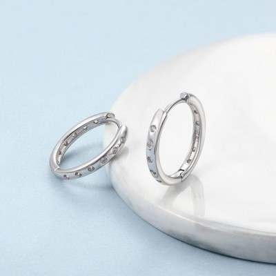 Argolas / Brincos de prata 925 com pedras zircão (quantidade ínfima)