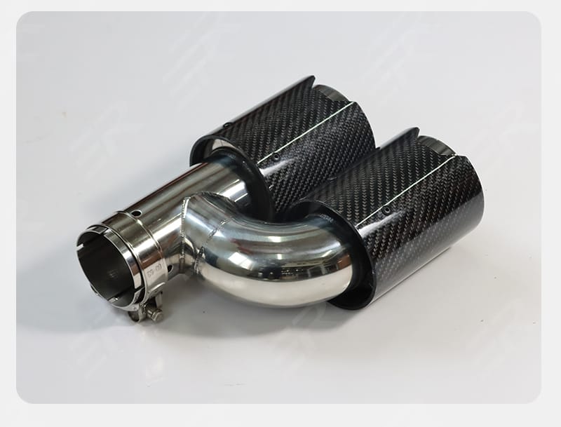 Ponteira Dupla Acabamento Carbono Estilo M Tubo Curvo Ponteira Dupla Acabamento Carbono Estilo M Tubo Curvo