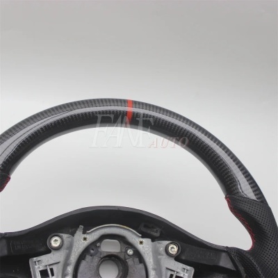 Volante  VW Volkswagen Bora e Golf 4 Mk4 GTI 1997-2002 com Couro e Fibra de Carbono