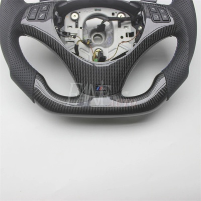 Volante BMW E90 E91 E92 E93 Série 3 2004-2013  De Fibra De Carbono com Alcantra