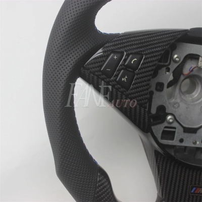 Volante BMW E60/E61     E63/E64  Sem Patilhas Carbono BMW E60/E61     E63/E64  Com ou Sem Patilhas