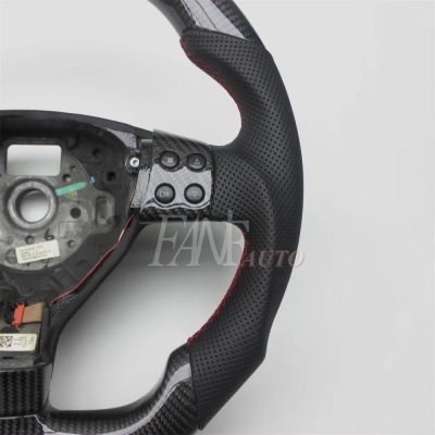 Volante VW Volkswagen 2003-2009 Polo, Jetta Mk5, Golf 5, GTI, R32, EOS, Passat B6, Bora, Caddy com Couro e Fibra de Carbono