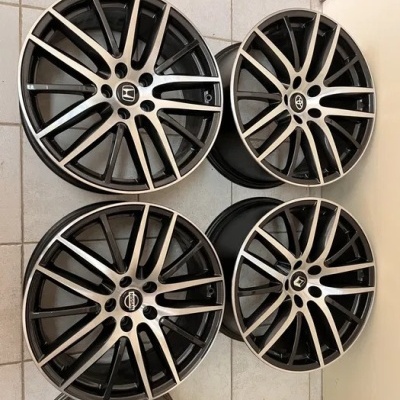 Jantes 19” 5x114.3 originais Maserati Ghibli 2+2 Renault Honda Kia Gt