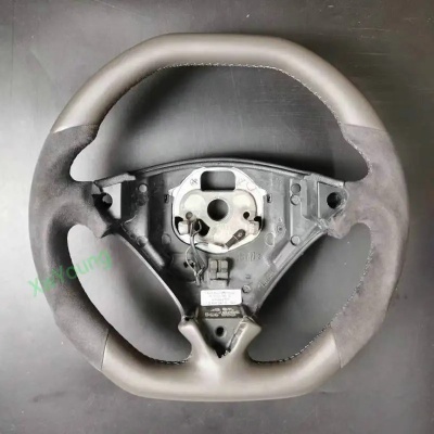 Volante Porsche Cayenne Turbo GTS  Fibra de Carbono para