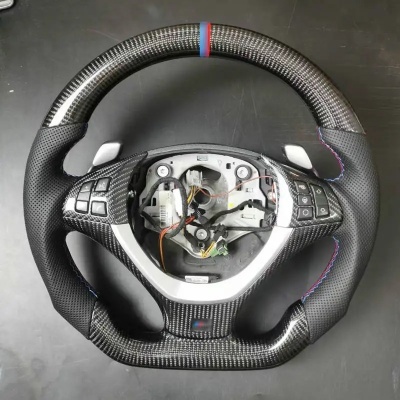 Volante BMW X5, E70, X6, E71 com remo Shiters/ Patilhas , fibra de carbono