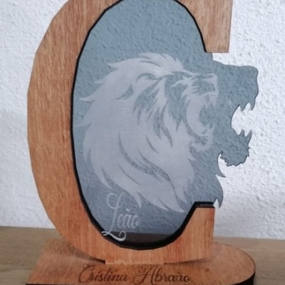 Troféu letras com motivo