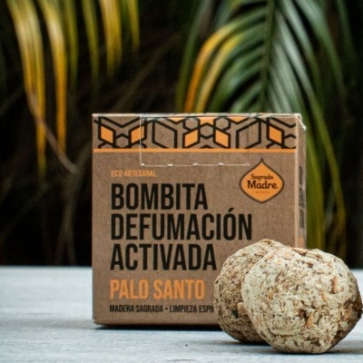Sagrada Madre Bombita Defumação Activada - Pau Santo