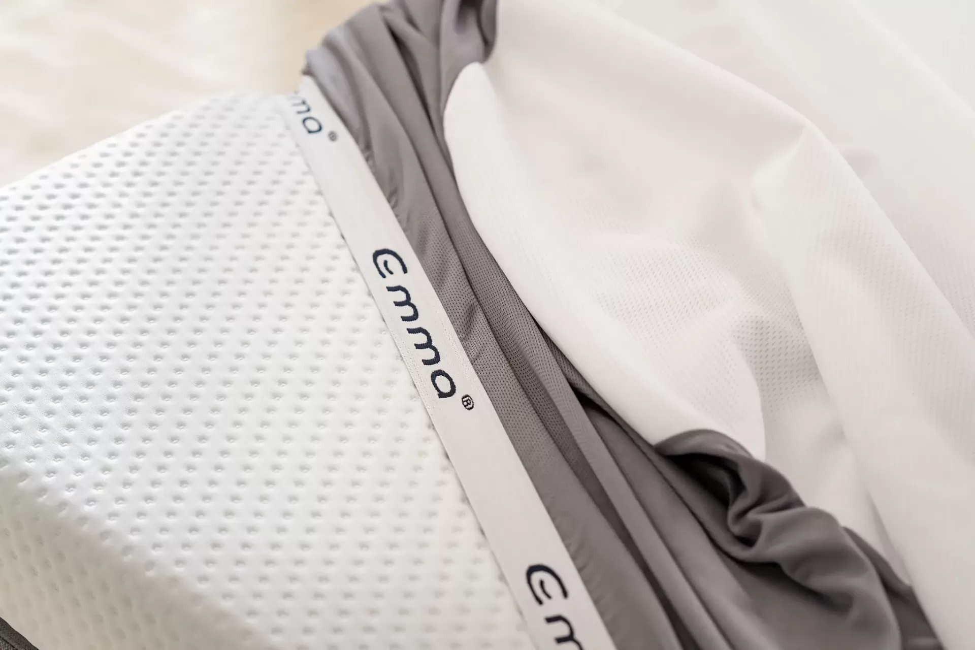 Capa&#x20;Protetora&#x20;Emma