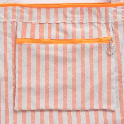 http://shop.comporta.store/product/peach-stripes
