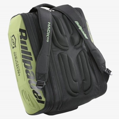 http://shop.comporta.store/product/racket-bag-bullpadel