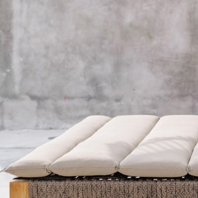 http://shop.comporta.store/product/roberto-lounge-bed