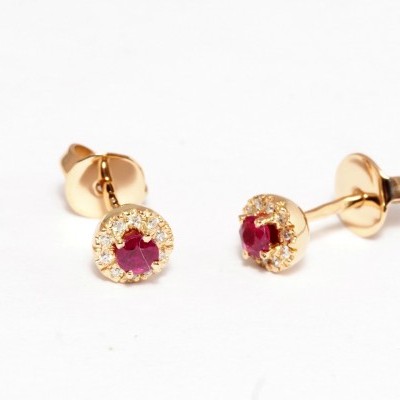 Brincos Ouro 19,2k e Diamantes e Rubi