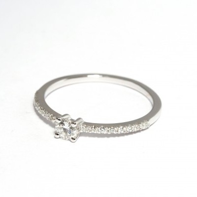 Anel Ouro 19,2 kl e Diamantes