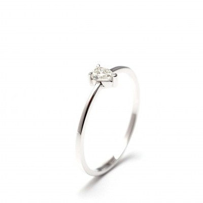 Anel em Ouro 19,2K com Diamantes