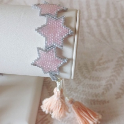 Pulseira estrelas