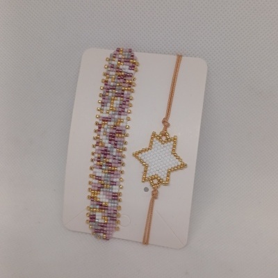 Conjunto de pulseiras com estrela