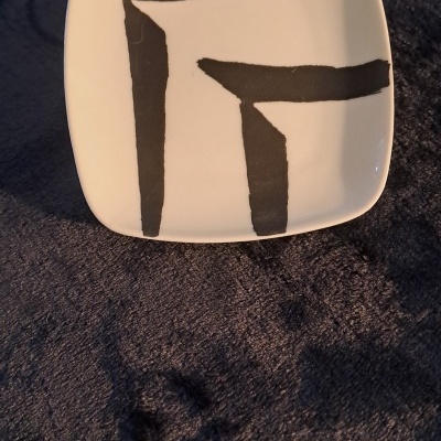Cinzeiro Vintage Citroën 1965 em Porcelana de Limoges – Peça de Coleção Francesa Rara / Vintage Citroën Ashtray 1965 in Limoges Porcelain – Rare French Collection Piece