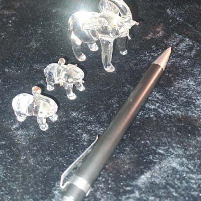 3 elefantes de cristal amuleto da sorte / 3 lucky charm crystal elephants