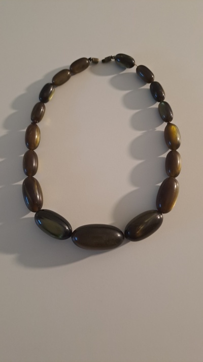 Colar Vintage em Copal Verde (Âmbar) dos Anos 70 – Joia Retro Boho Rara /Vintage Necklace in Copal Green (Amber) from the 70s – Rare Boho Retro Jewelry