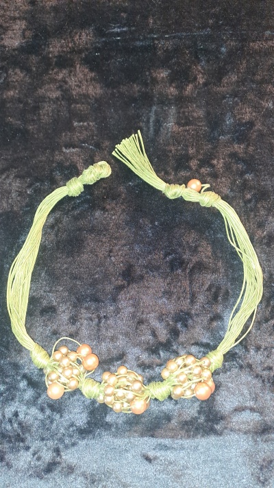 Colar Vintage Anos 80 com Fios Verdes e Pérolas – Artesanato Grego / Vintage 80's Necklace with Green Threads and Pearls – Greek Crafts