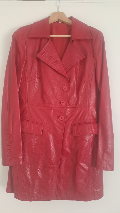 Sobretudo de Senhora em Pele Genuína Vermelha – Made in Italy / Women's Overcoat in Red Genuine Leather – Made in Italy