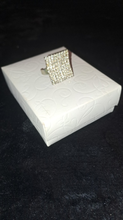 Anel Vintage em Prata com Pedras Semipreciosas Brilhantes – Artesanato Grego Feito à Mão / Vintage Ring in Silver with Brilliant Semi-Precious Stones – Handmade Greek Craftsmanship