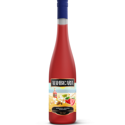 Licor de Amêndoa Amarga com Morango