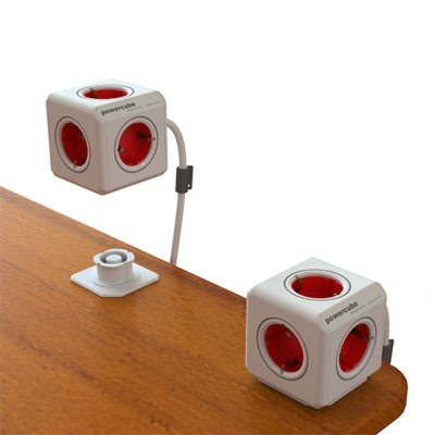 BASES 5 PLUGUES SCHUKO GREEN POWERCUBE Ref 1300 C/Cabo 1.5m