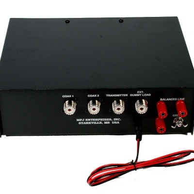 Antena Tunner/Acopolador/Medidor de antena MFJ-948E