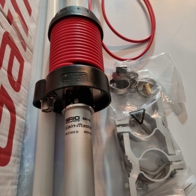 Antena Base Gain-Master HW CB\27Mhz AM FM SSB 1/2y - Fibra + Choke | 27.2 ... 30 MHz