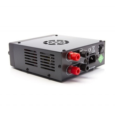 Fonte de Alimentação  KOMUNICA  AV-825-BCM  Com Carregador de Baterias