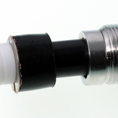 Conector Tipo N  Fêmea Cabo RG-213/H-2000/AIRCOM-P/LMR400 (Gold Contact) Ref UT-23 TA /N-23 TA Made in Germany