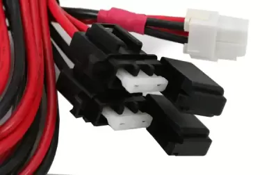Cabo de alimentação  YAESU - Com Fusível   + Conector 4 Pinos  13.8V/24V  DC