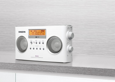 Receptores/Scanner SANGEAN PR-D5