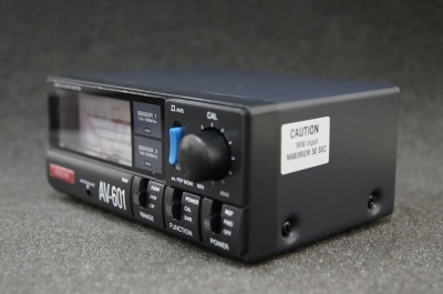 Medidor  Ondas Estacionárias  SWR HF/VHF/UHF AVAIR AV-601  1KW  Tipo  PL/PL  e Tipo PL/N