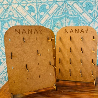 Expositor em MDF Personalizado com o seu logo