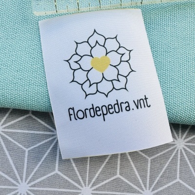 Etiquetas Alta Definição | MATTE | 5 cm Largura | Planas | Logo Vertical | 25 unidades