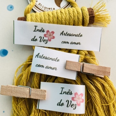 Etiquetas Alta Definição | Glossy | 2 cm largura | Dobradas | Logo vertical