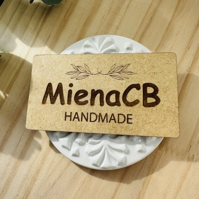 Placa com logotipo | Retangular | Horizontal