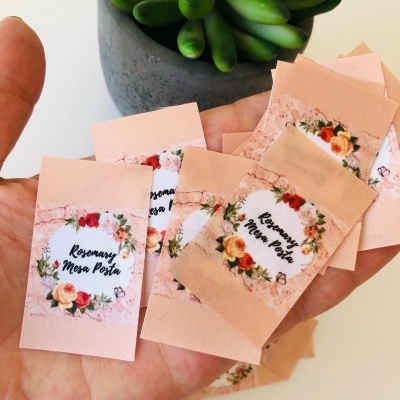 Etiquetas Alta Definição | Glossy | 3  cm Largura | Planas | Logo Vertical