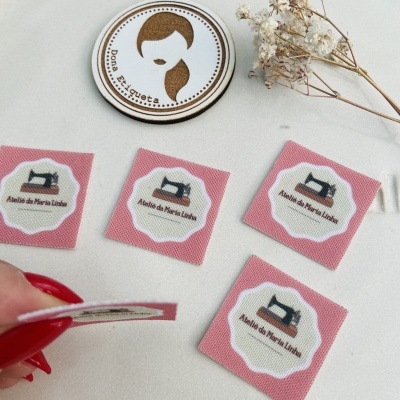 Etiquetas Alta Definição | Patch  STRONG | Até 6 cm | Planas| Quadradas