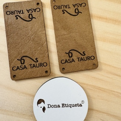 Etiquetas Napa várias cores | Dobradas | Logo Horizontal