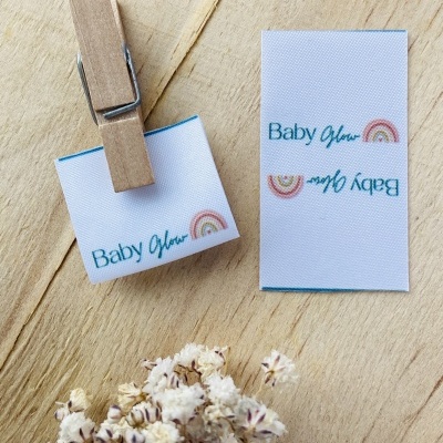 Etiquetas Alta Definição | MATTE | 2,5cm Largura | Dobradas | Logo Horizontal