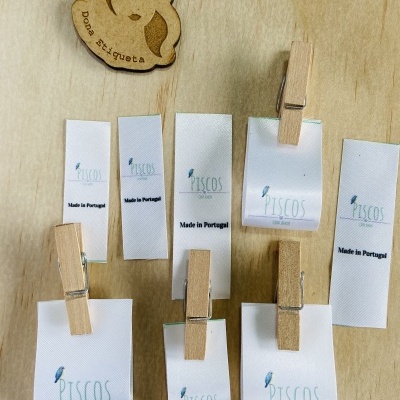 Etiquetas Alta Definição | 8 unidades | Dobradas | Várias Medidas | Etiquetas de Amostra