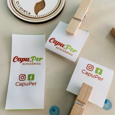 Etiquetas Alta Definição | MATTE | 2,5cm Largura | Dobradas | Logo Horizontal