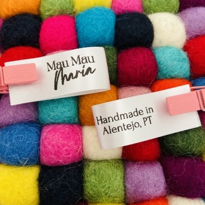 Etiquetas Monocromáticas | 1,5 cm Largura | Dobradas |  Logo Vertical